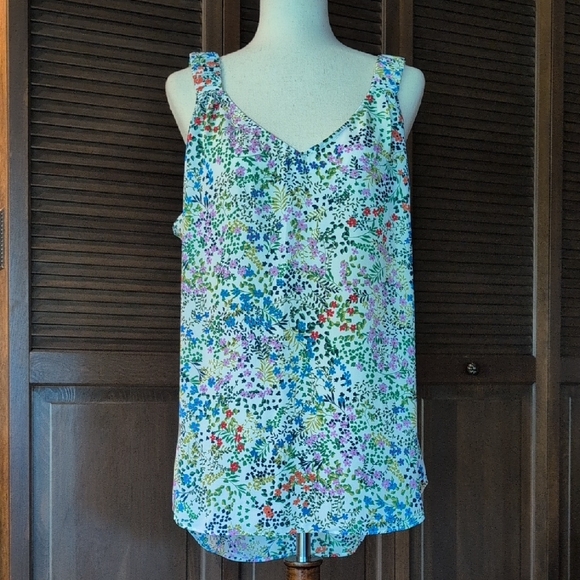 CAbi Tops - CAbi - Paradise Floral Rotation Tank #5917 - XL - EUC